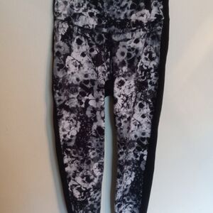 Gap Fit Womens Sz M Floral Print Leggings
